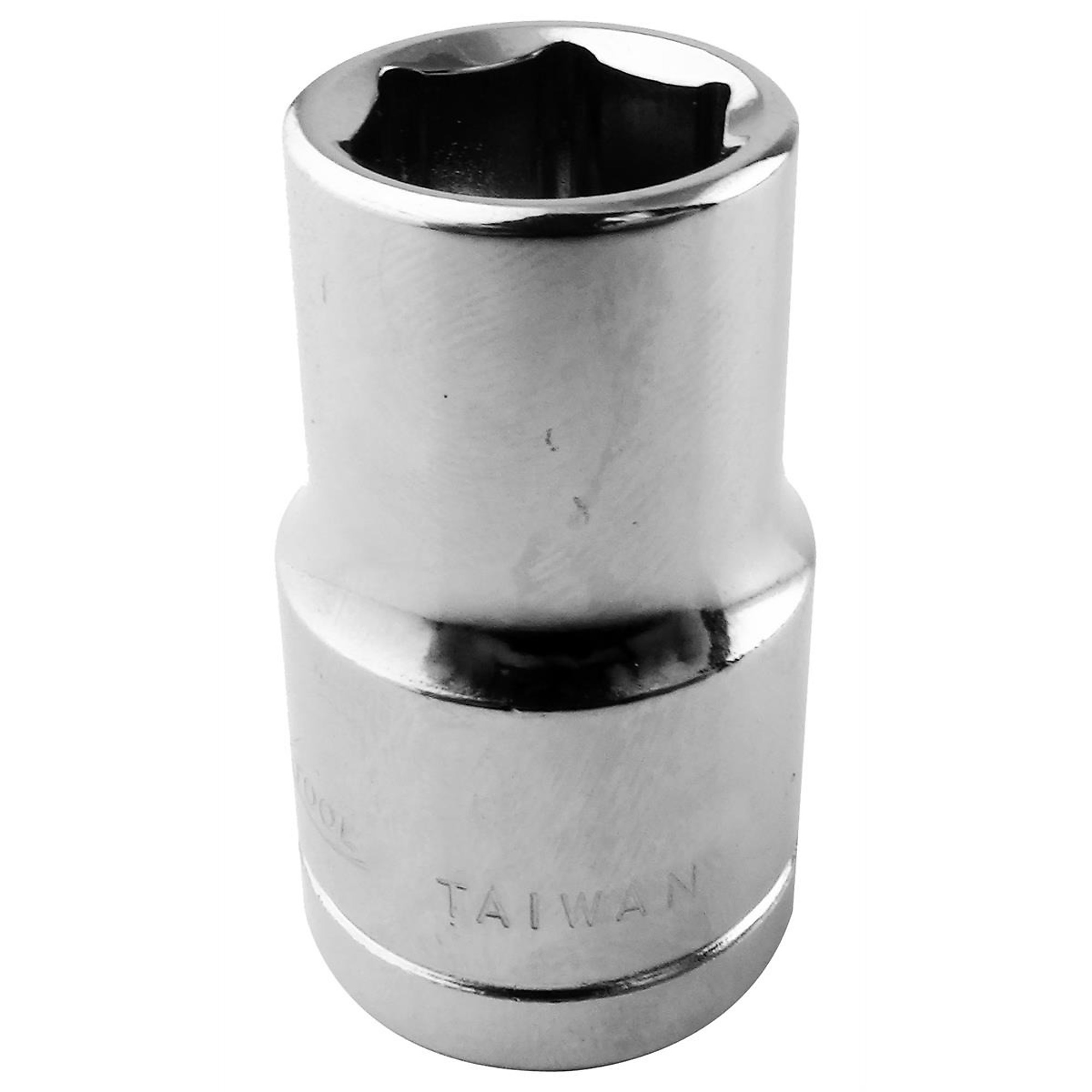 K Tool International 14mm 6-Point Short Socket — 1/2in. Drive, Chrome Vanadium Steel, Model# KTI28114